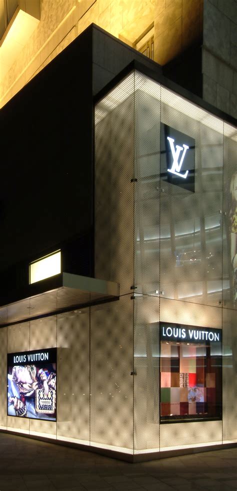 louis vuitton dubai prezzi|louis vuitton dubai office.